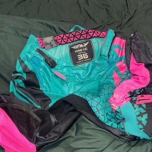 Fly Racing Women's Kinetic Pants - Teal and Pink